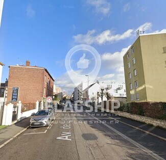 Plus de détails pour Commerce de détail à louer