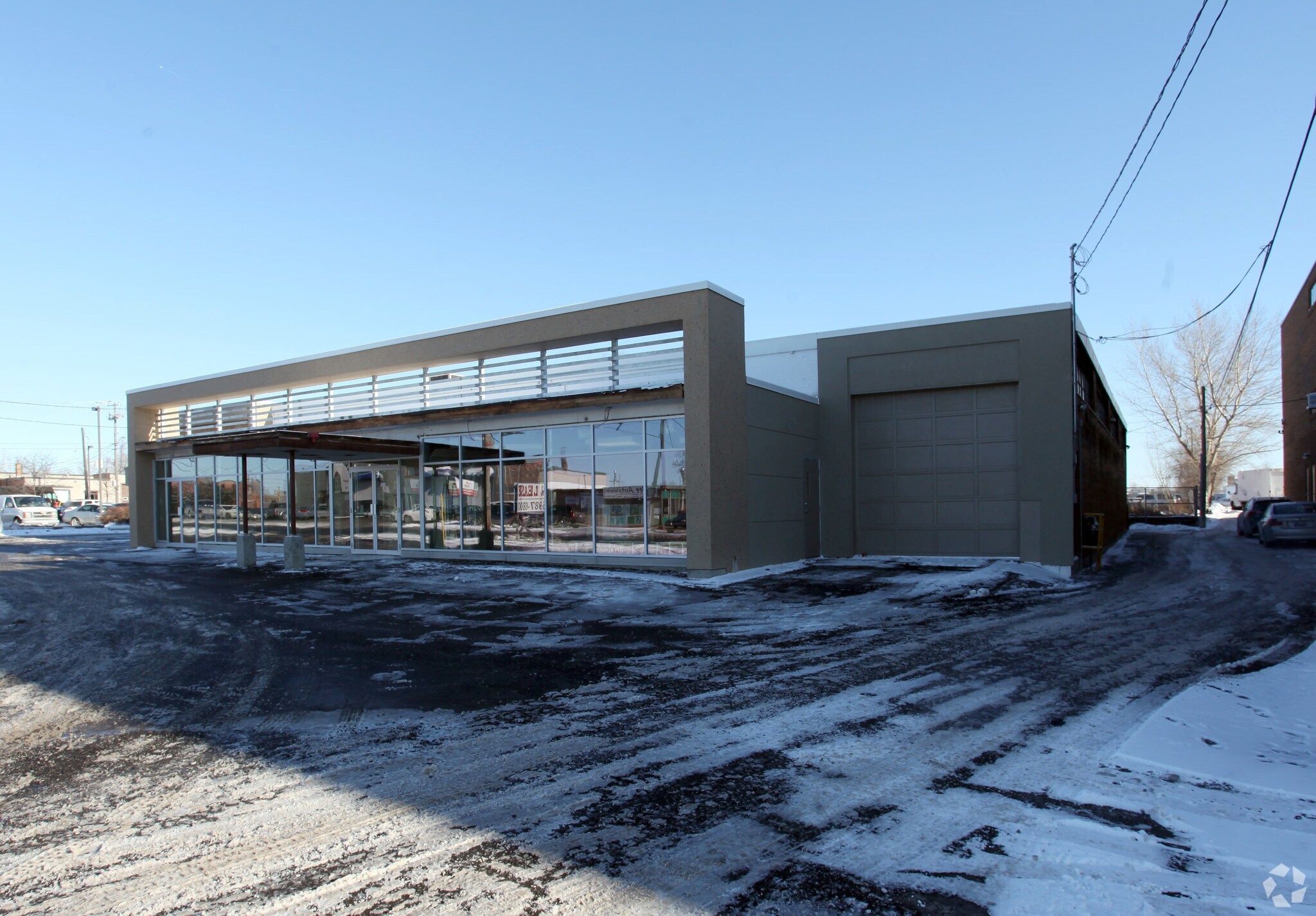 1211-1213 Caledonia Rd, Toronto, ON à louer Photo du bâtiment- Image 1 de 10