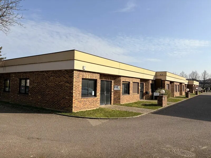 10-12 Rue Jean Monnet, Eckbolsheim for lease Building Photo- Image 1 of 14