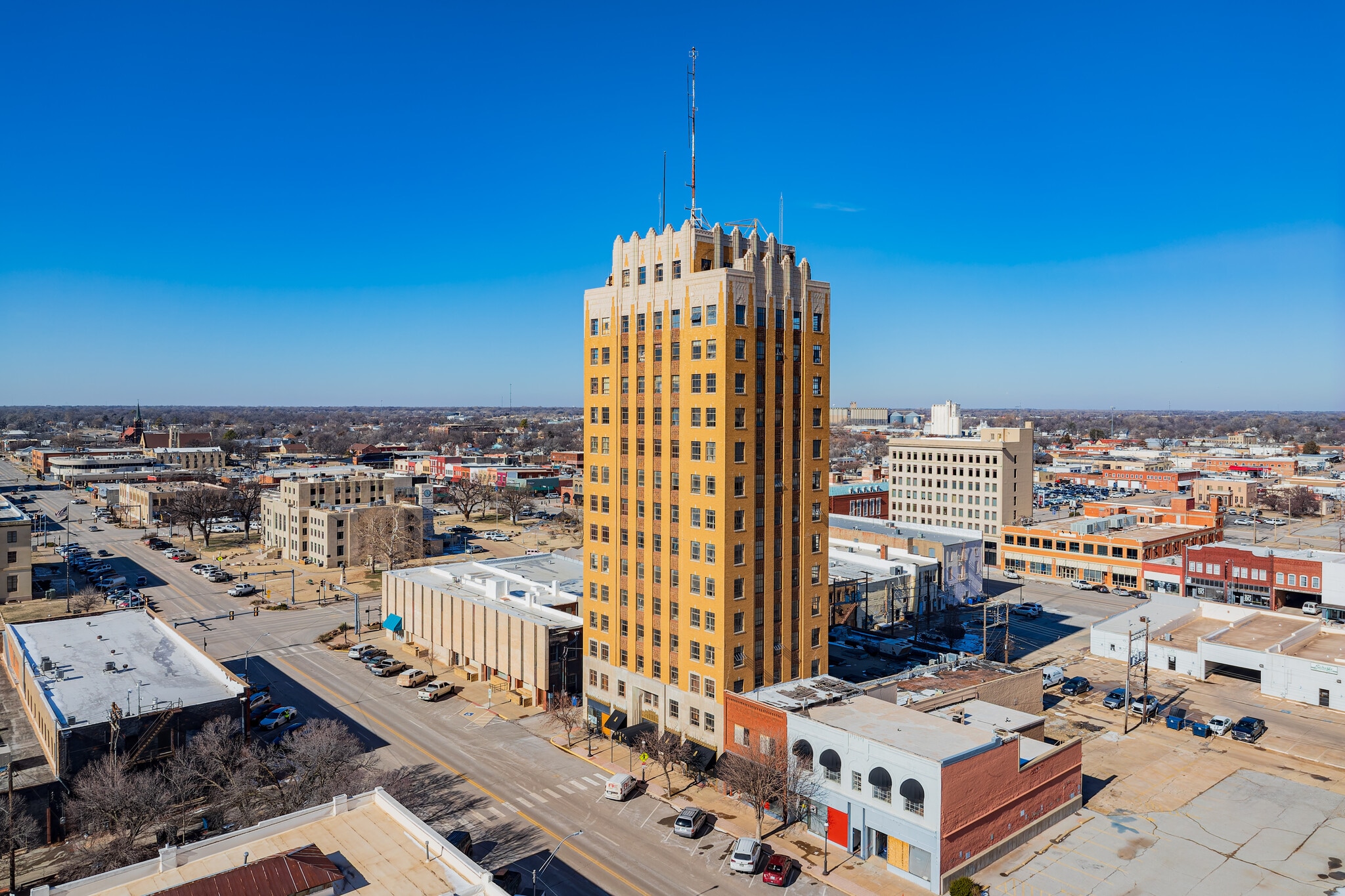 114 E Broadway Ave, Enid, OK for lease Building Photo- Image 1 of 13
