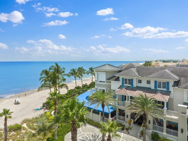 1050 Easter Lily Ln, Vero Beach, FL for sale - Aerial - Image 2 of 10