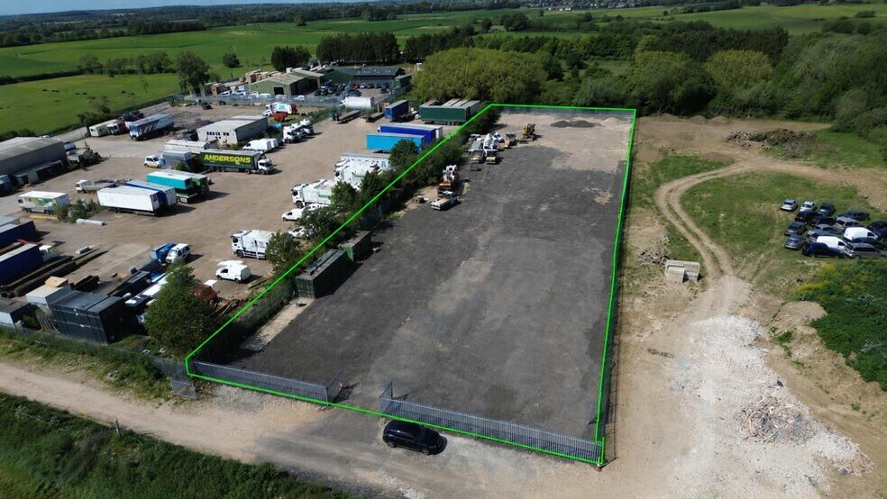 The Ridgeway, Blunham for lease - Aerial - Image 1 of 6