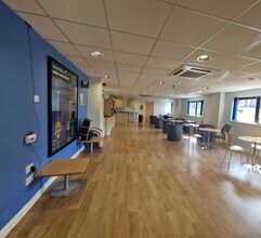 Stoneywood Park N, Dyce à louer Photo du bâtiment- Image 2 de 7