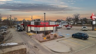 Plus de détails pour 440 W 3rd St, Chadron, NE - Commerce de détail à vendre