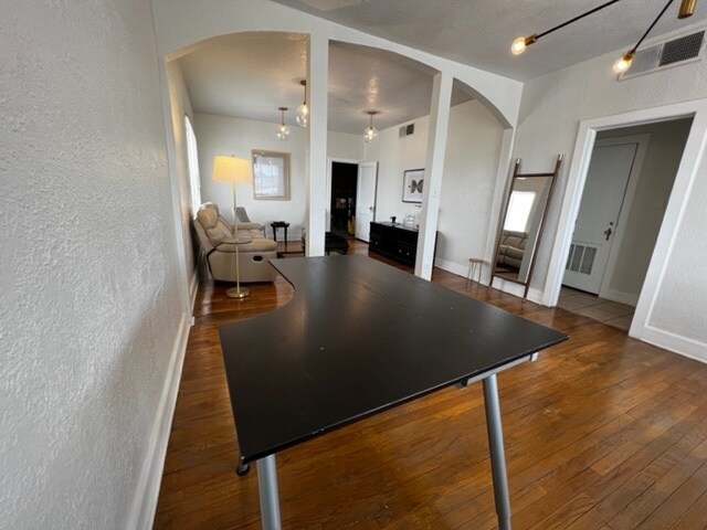 2001 Magoffin Ave, El Paso, TX à louer - Photo du bâtiment - Image 3 de 10