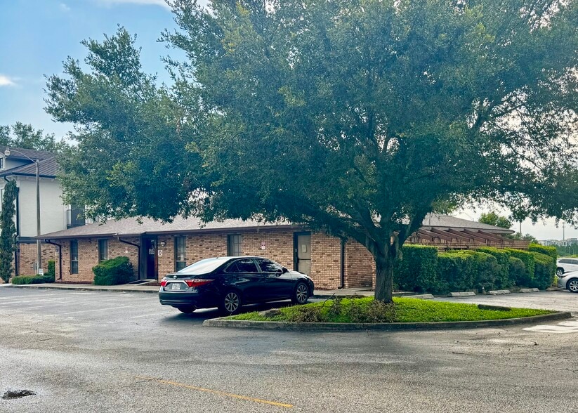 1619 E Vine St, Kissimmee, FL for sale - Building Photo - Image 3 of 7