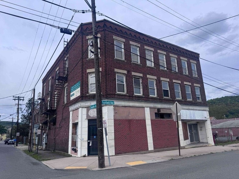 Huge Johnstown Real Estate Portfolio portfolio of 2 properties for sale on LoopNet.ca - Building Photo - Image 1 of 10