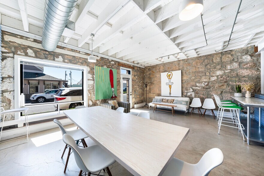 1417 Railroad Ave, Saint Helena, CA à vendre - Photo intérieure - Image 2 de 39