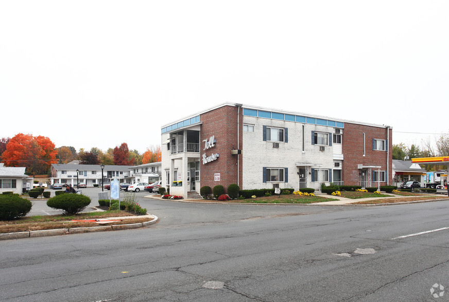 2024-2036 Riverdale St, West Springfield, MA à vendre - Photo principale - Image 1 de 1