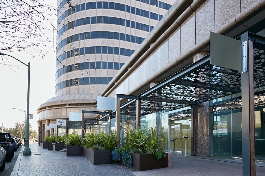 1999 Harrison St, Oakland, CA for lease - Building Photo - Image 2 of 2