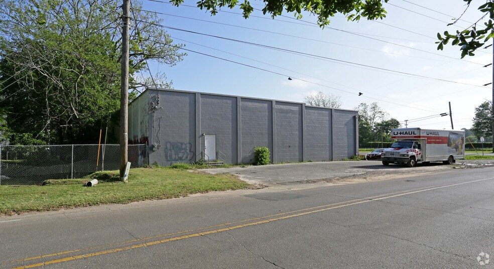 860 Eppes Dr, Tallahassee, FL for sale - Building Photo - Image 2 of 4