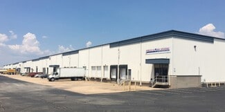 Plus de détails pour 11505-11541 E Pine St, Tulsa, OK - Industriel à louer