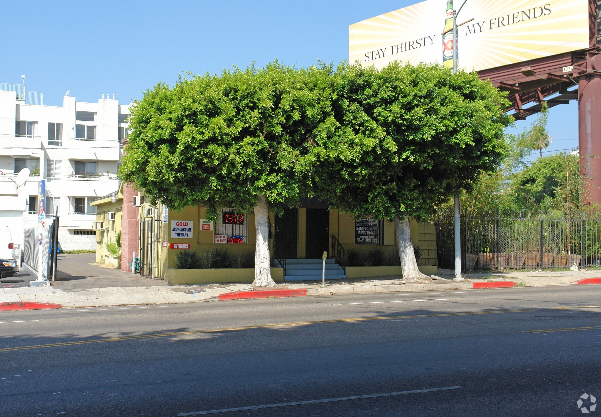 1319 N La Brea Ave, Los Angeles, CA for lease Primary Photo- Image 1 of 3