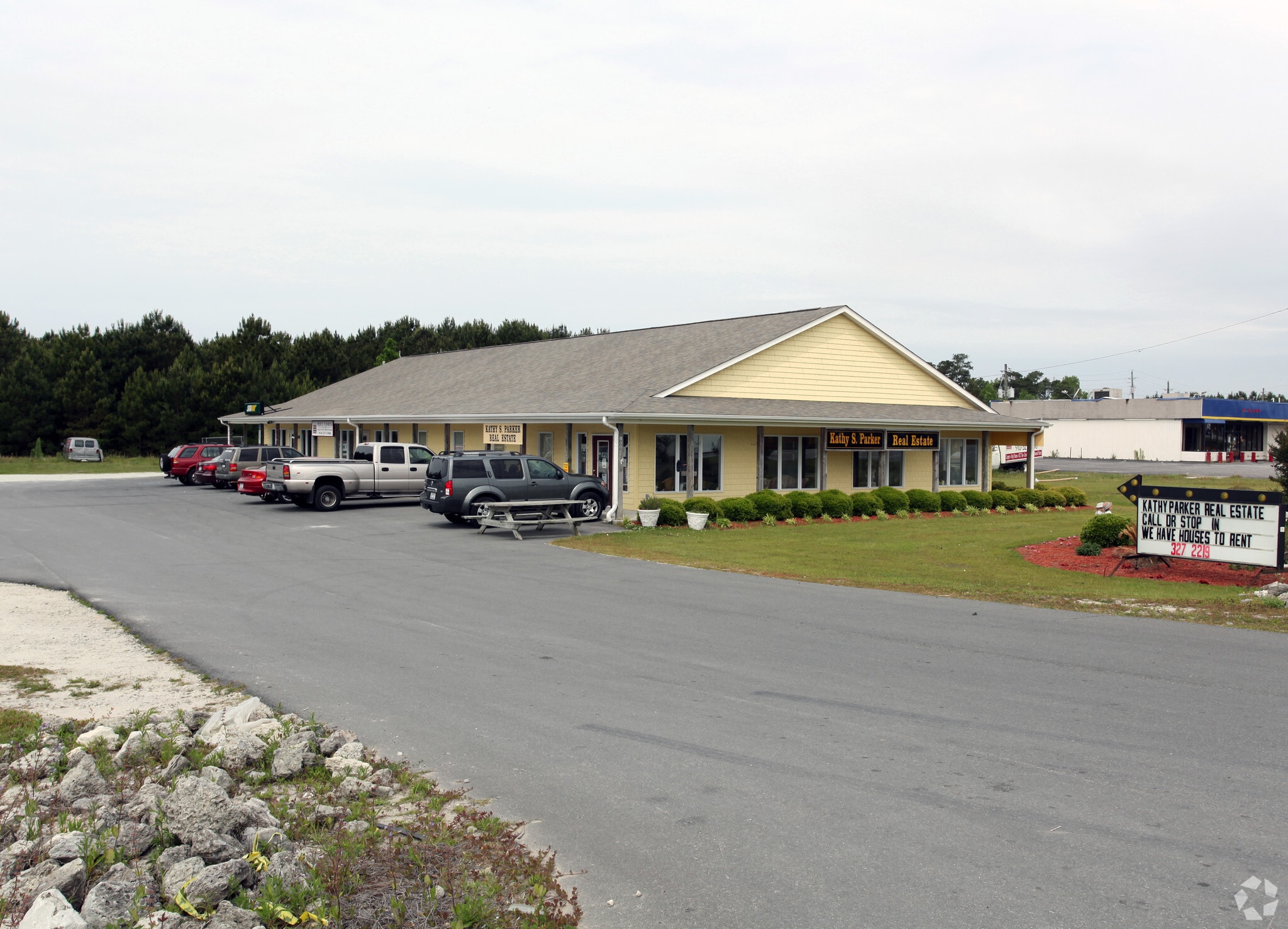 1000 Nc-210 Hwy, Sneads Ferry, NC for lease Primary Photo- Image 1 of 12