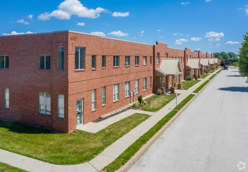 489 Shoemaker Rd, King Of Prussia, PA à louer - Photo du bâtiment - Image 2 de 8