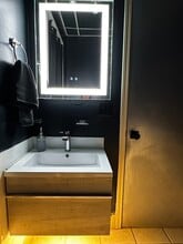 8740 Beckwith Rd, Richmond, BC à louer Photo du bâtiment- Image 2 de 3