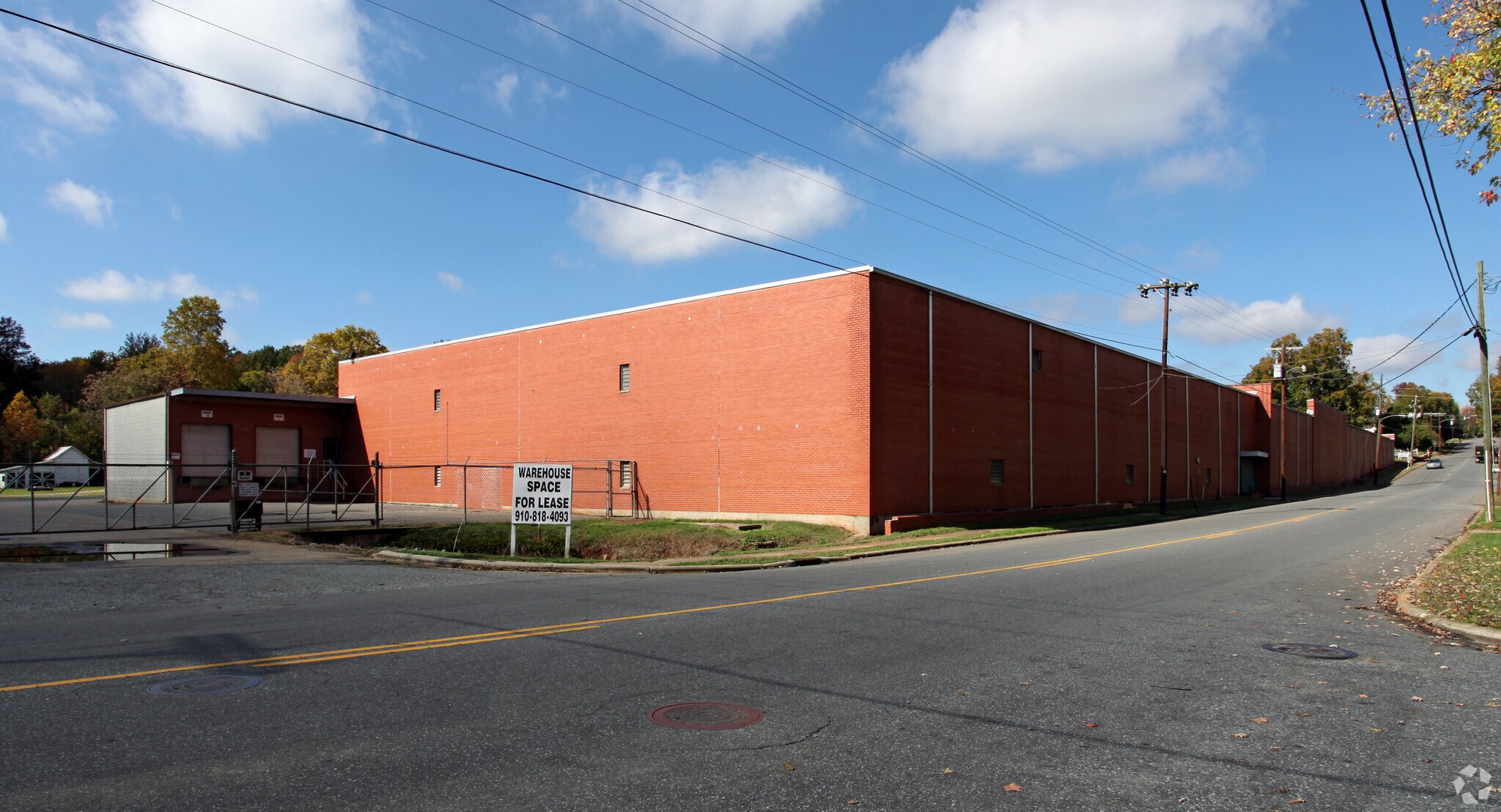 701 N Chatham Ave, Siler City, NC for lease Building Photo- Image 1 of 3