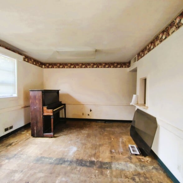 102 Market St, Timmonsville, SC à vendre - Photo du bâtiment - Image 2 de 25