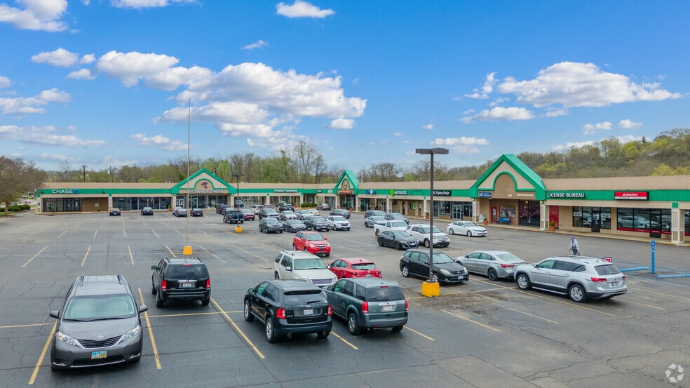 513-685 Loveland-Madeira Rd, Loveland, OH à louer - Photo du bâtiment - Image 2 de 4