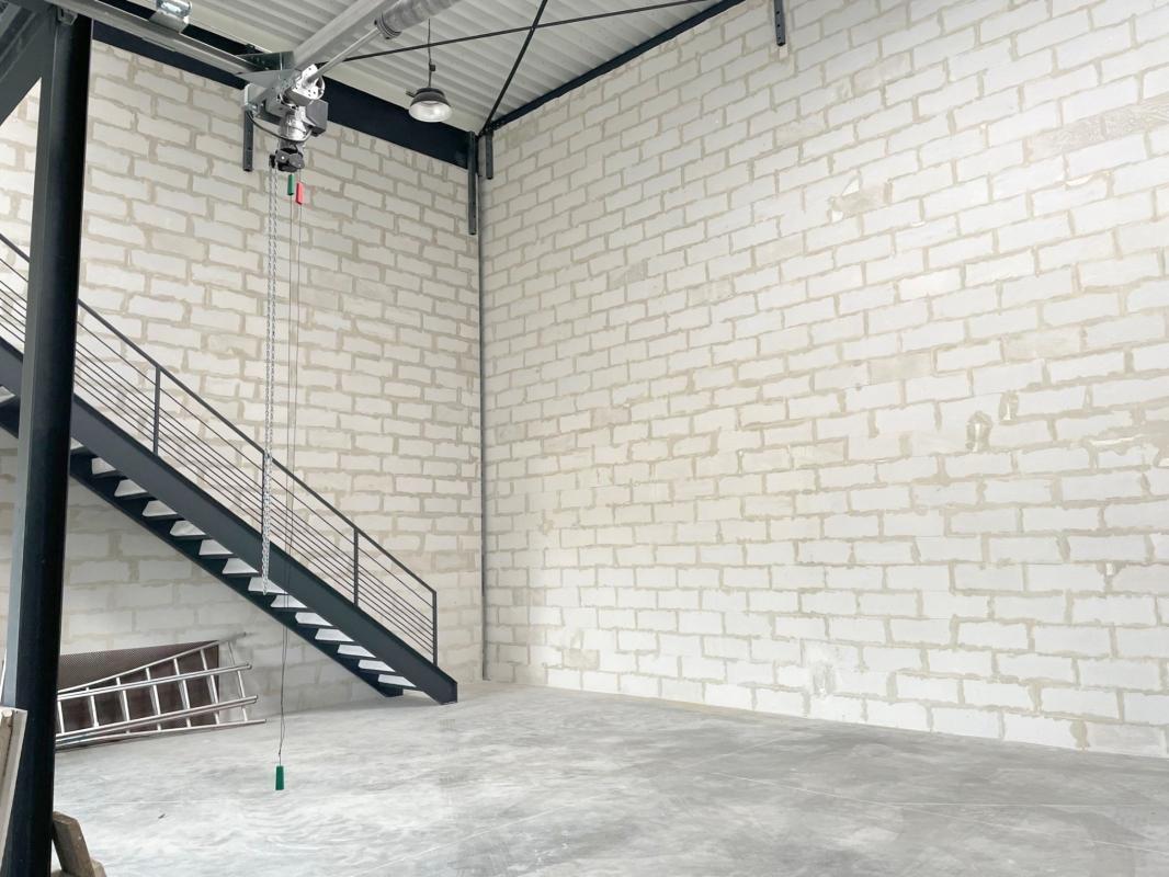 Rue Du Palatinat, Poissy for lease Interior Photo- Image 1 of 9