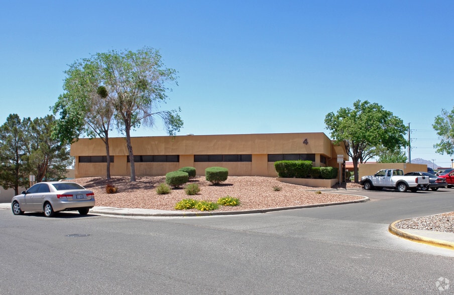 9398 Viscount Blvd, El Paso, TX à vendre - Photo du bâtiment - Image 2 de 3