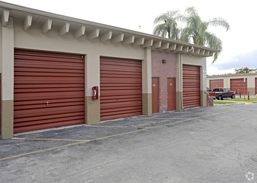 991 S State Road 7, Fort Lauderdale, FL for lease - Building Photo - Image 2 of 4