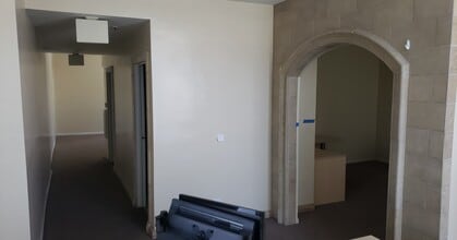 105 W Torrance Blvd, Redondo Beach, CA for lease Building Photo- Image 1 of 3