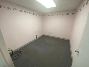 301-317 MAC Ave, East Lansing, MI for lease Interior Photo- Image 2 of 7