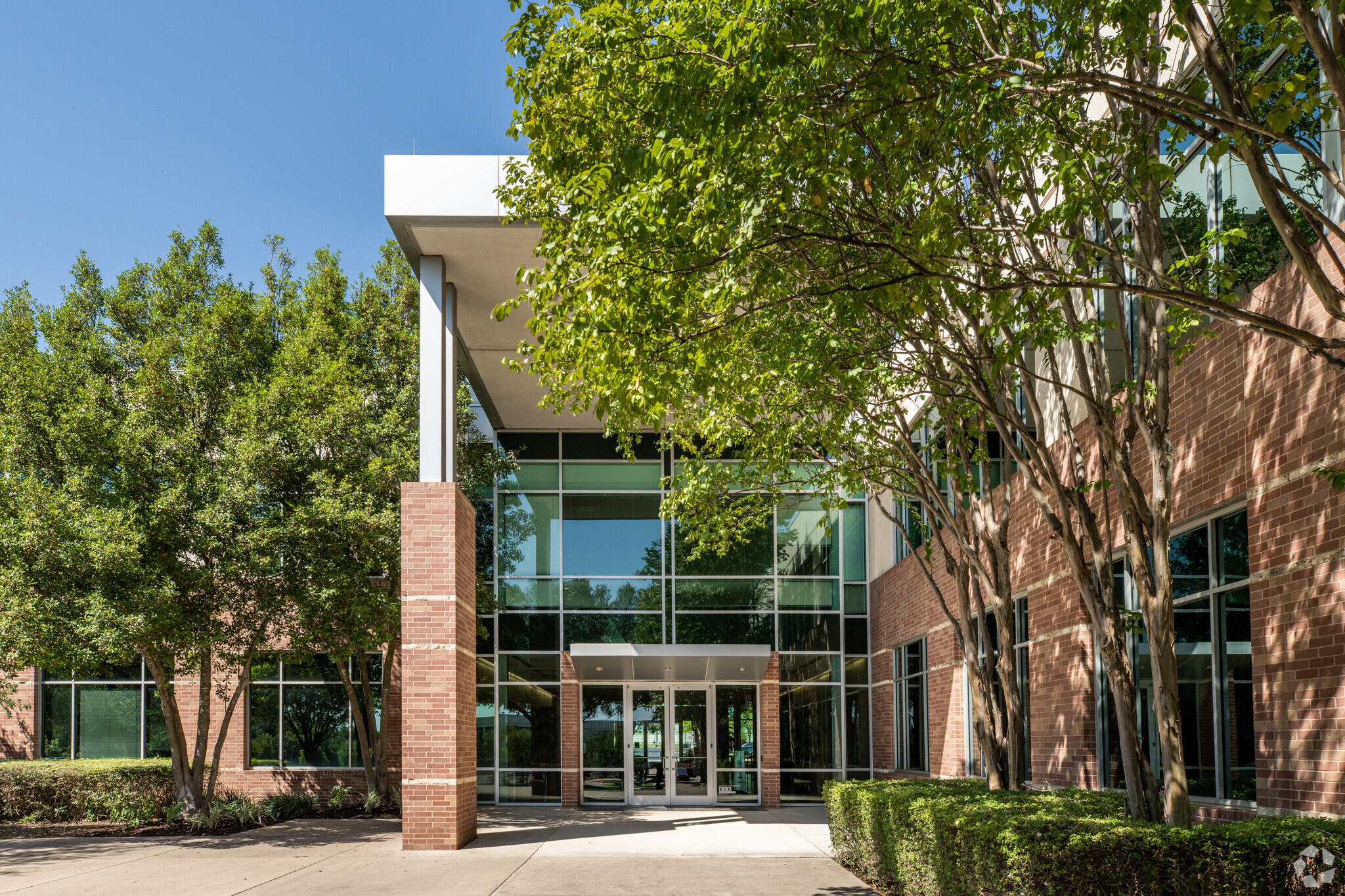 9601 Amberglen Blvd, Austin, TX à louer Photo du bâtiment- Image 1 de 17