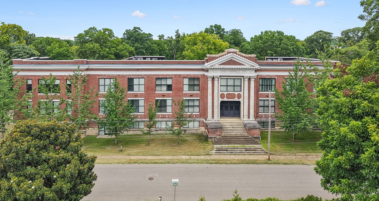 217 E Deadrick St, Jackson, TN for sale Building Photo- Image 1 of 41