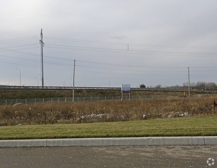 40-50 Cowan Pl, Guelph, ON à vendre - Photo principale - Image 1 de 1