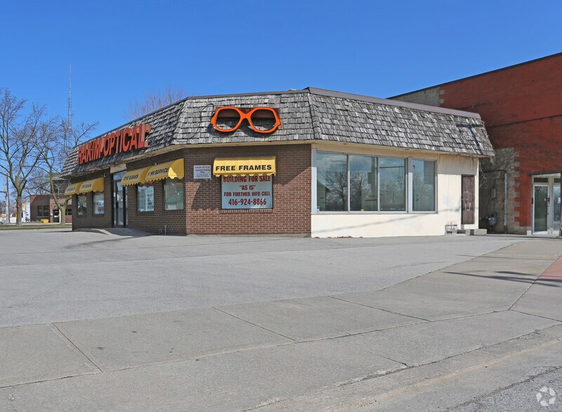 9 Queenston St, St Catharines, ON for sale - Primary Photo - Image 1 of 1