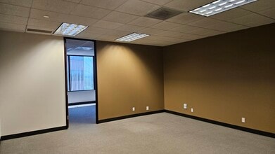 3020 Old Ranch Pky, Seal Beach, CA for lease Interior Photo- Image 2 of 11
