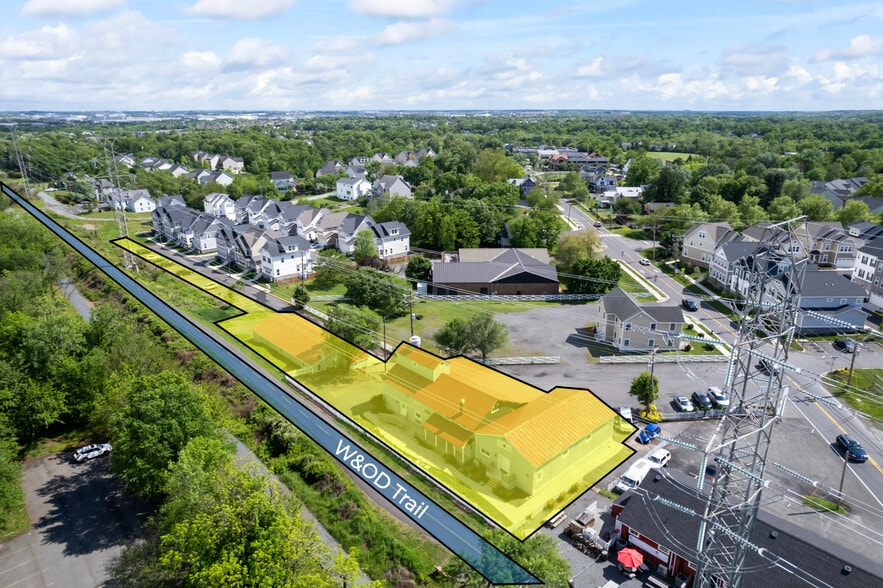 20704 Ashburn Rd, Ashburn, VA for lease - Building Photo - Image 2 of 109