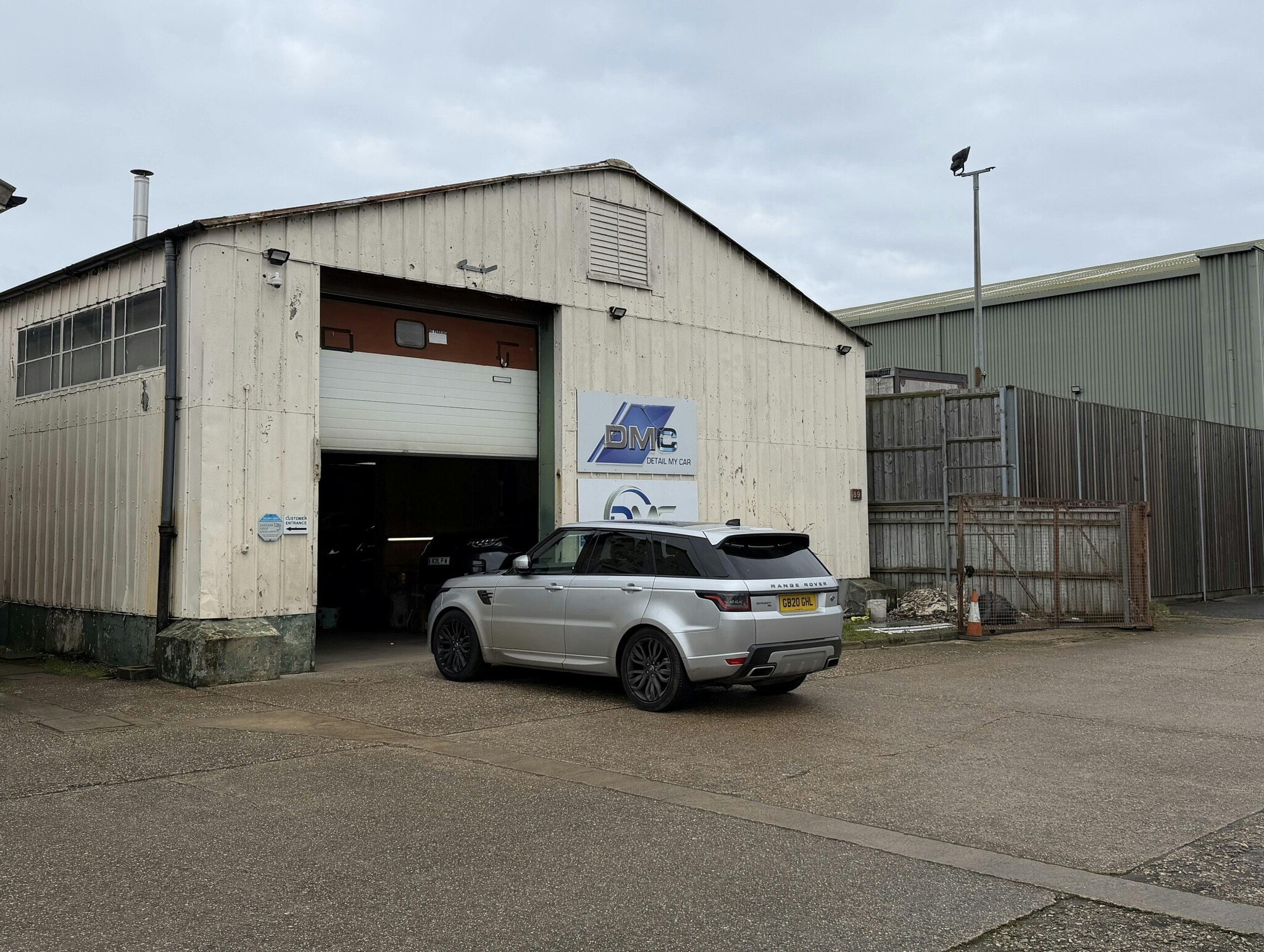 Ministry Rd, Thatcham for lease Building Photo- Image 1 of 3