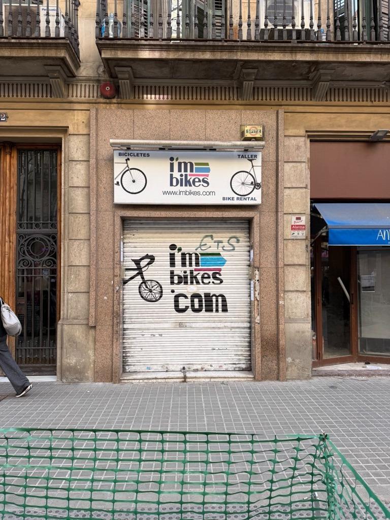 Commerce de détail dans Barcelone, Barcelona à louer Photo intérieure- Image 1 de 2