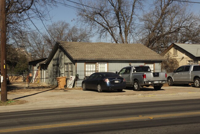More details for 4208 S 1st St, Austin, TX - Office/Retail for Lease