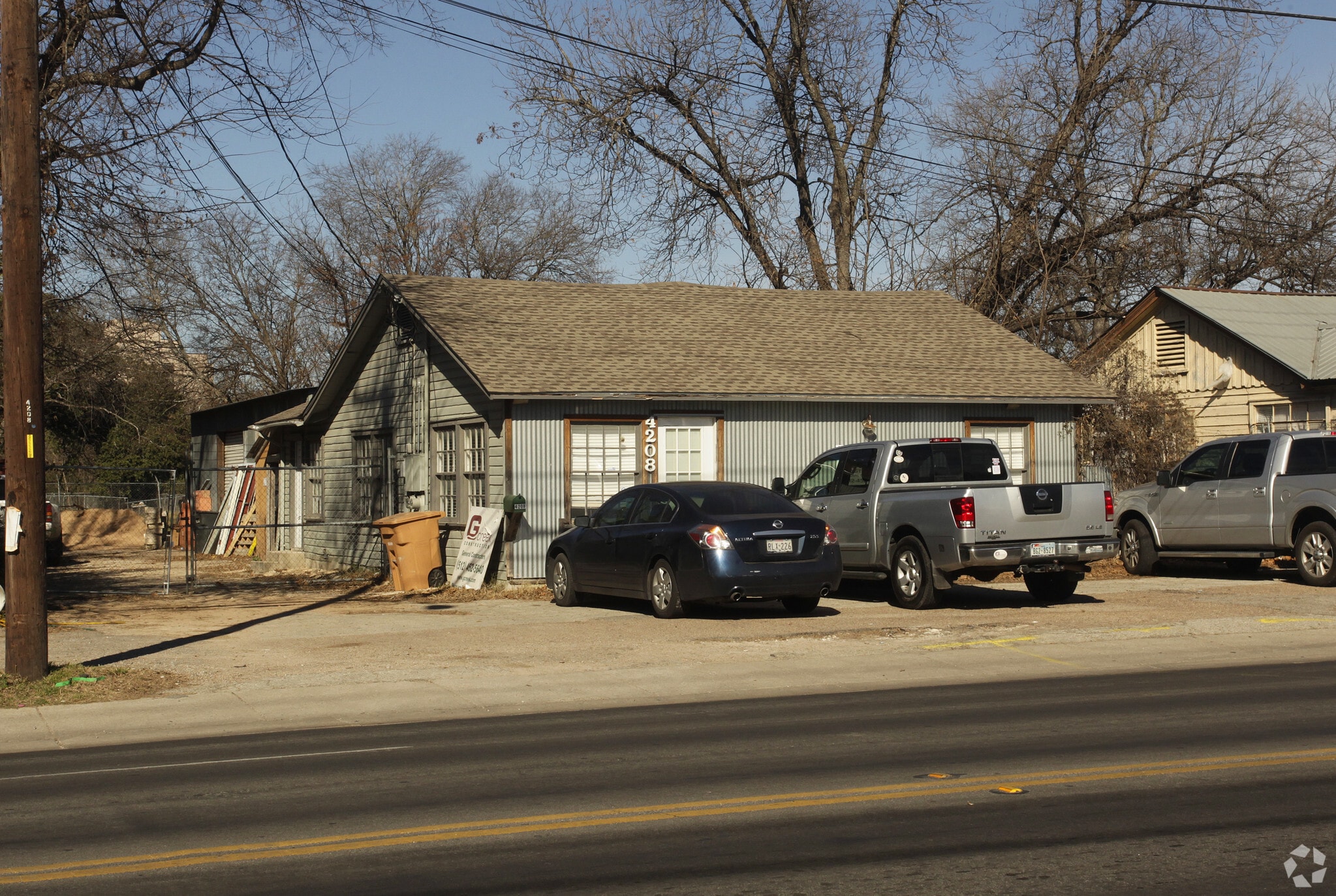 4208 S 1st St, Austin, TX for lease Primary Photo- Image 1 of 3