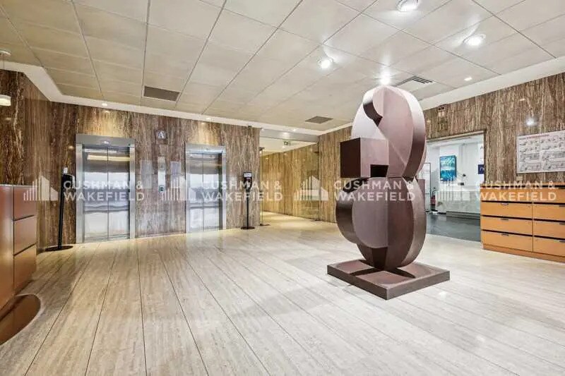 43-47 Avenue De La Grande Armée, Paris à louer - Hall d’entrée - Image 2 de 2