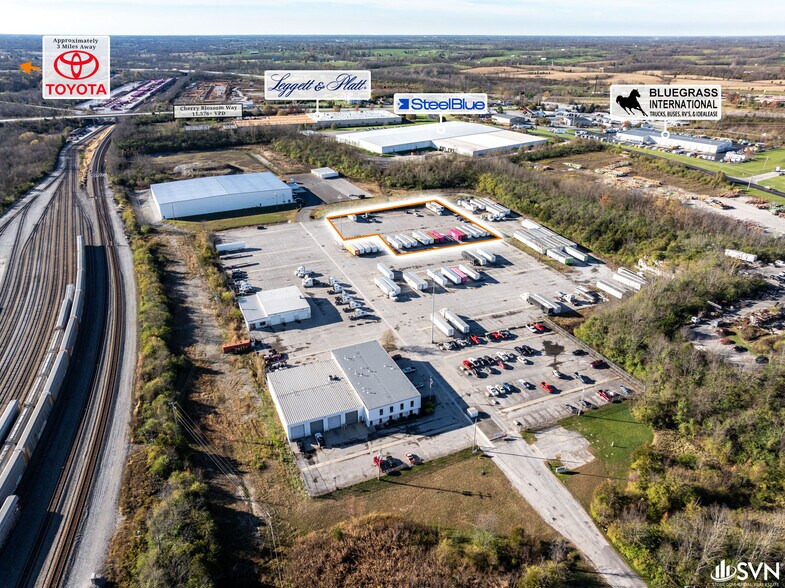 335 E Yusen Dr, Georgetown, KY à louer - Photo du bâtiment - Image 2 de 4