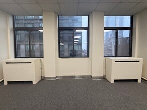 16 W 32nd St, New York, NY à louer Photo intérieure- Image 2 de 3