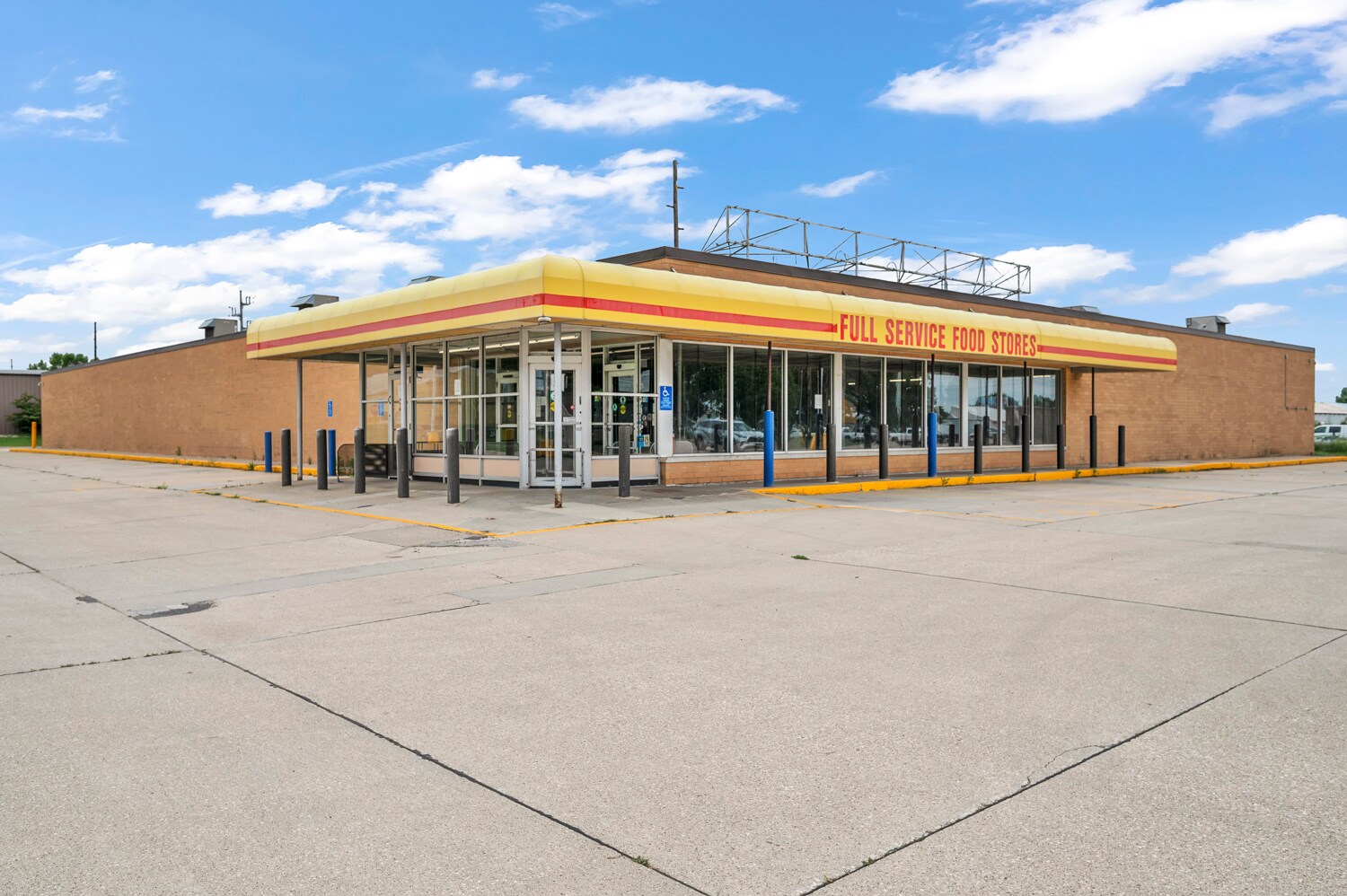 1906 Keokuk Ave, Spirit Lake, IA à vendre Photo du bâtiment- Image 1 de 1