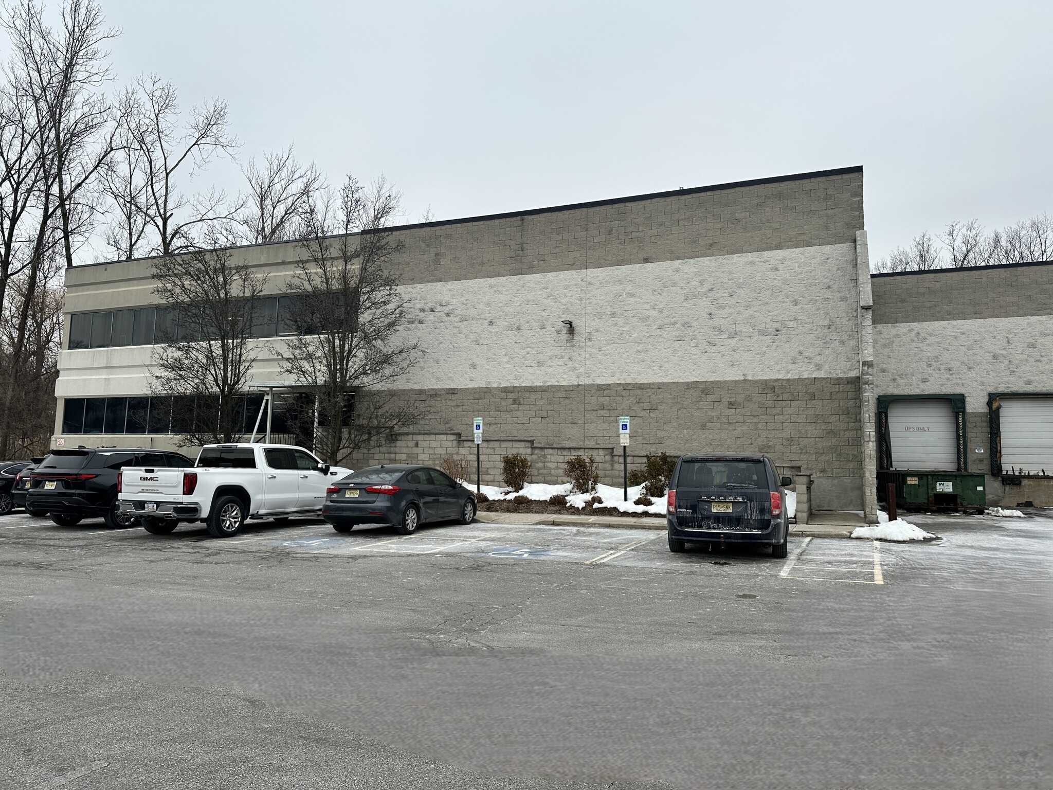 29 Park Way, Upper Saddle River, NJ for lease Building Photo- Image 1 of 5