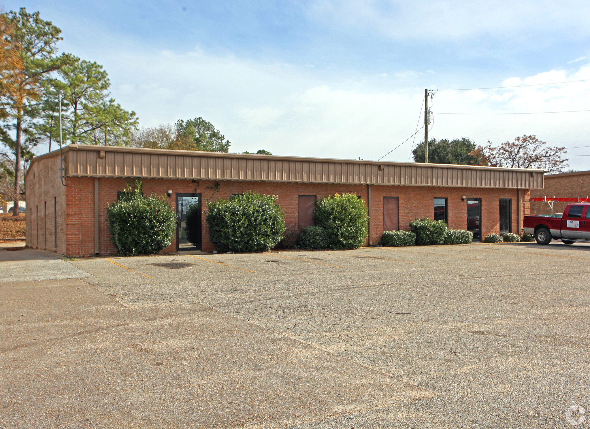 6005 Shirley Ln, Montgomery, AL for lease Primary Photo- Image 1 of 10