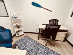 136 4th St N, Saint Petersburg, FL for lease Interior Photo- Image 2 of 3