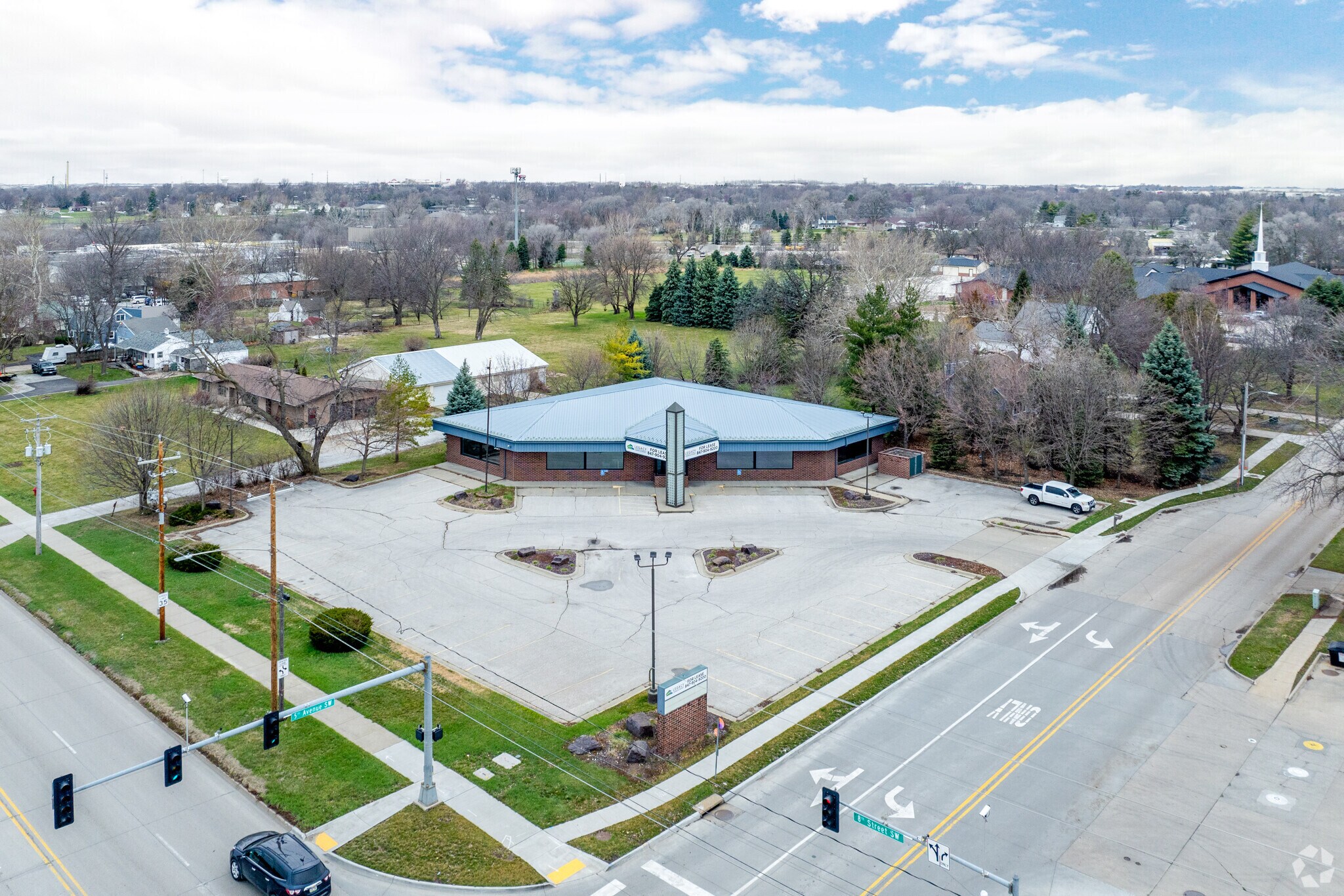 501 8th St SW, Altoona, IA for lease Aerial- Image 1 of 5