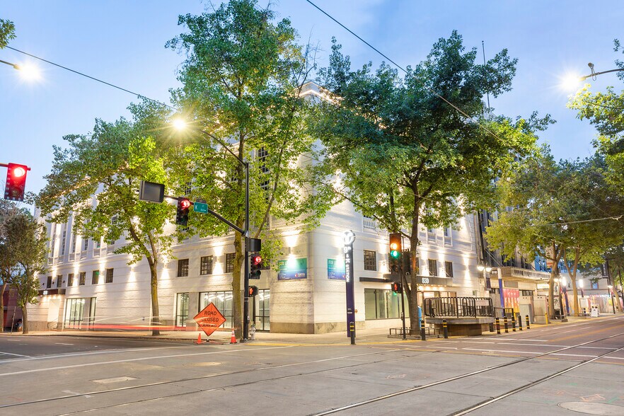 830 K St, Sacramento, CA à louer - Photo du bâtiment - Image 2 de 36