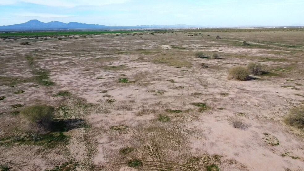 Off Mammoth Lot 5 dr, Casa Grande, AZ for sale - Commercial Listing Video - Image 2 of 24