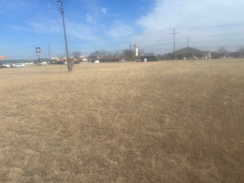 4101 S Clear Creek, Killeen, TX for sale - Building Photo - Image 3 of 5