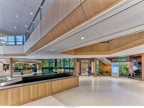 100 Berwyn Park, Berwyn, PA for lease Interior Photo- Image 2 of 11